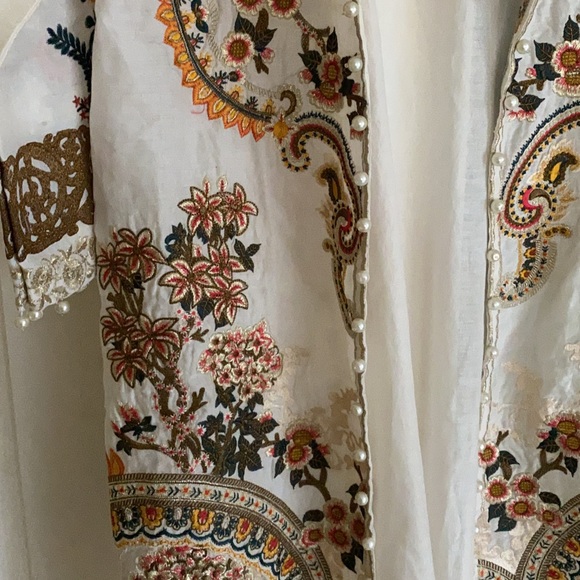 Pakistani Designer shirt - Picture 2 of 4